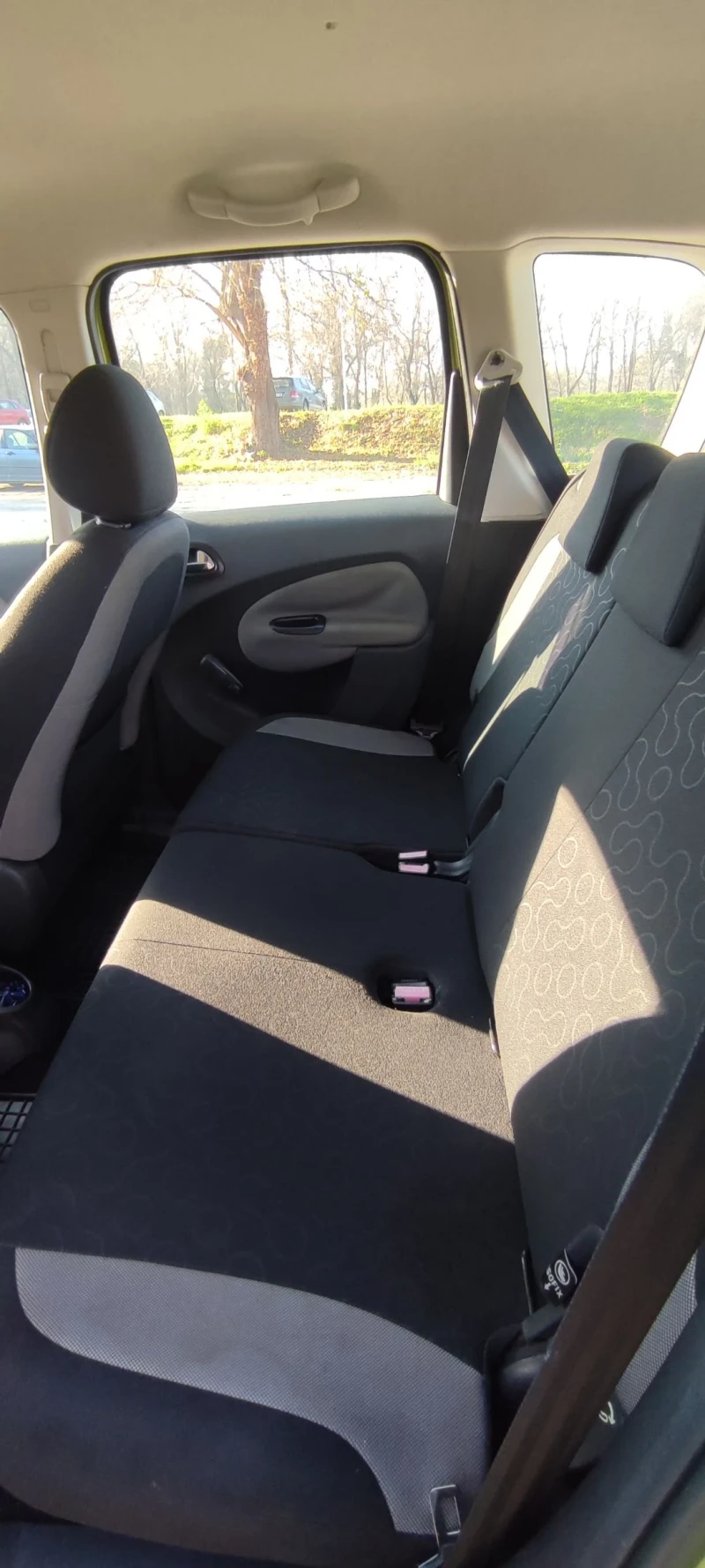 Citroen C3 Picasso, снимка 8 - Автомобили и джипове - 52848591