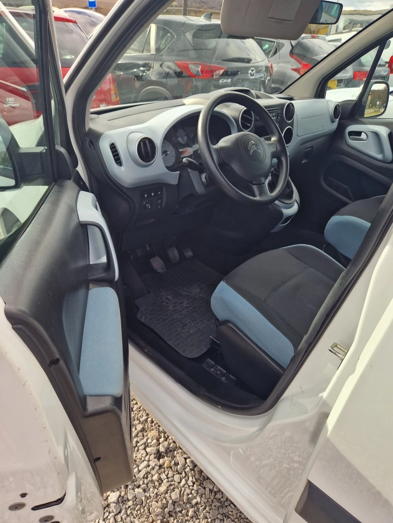Citroen Berlingo 1.6hdi, снимка 10 - Автомобили и джипове - 52855392