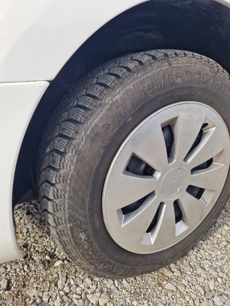 Citroen Berlingo 1.6hdi, снимка 11 - Автомобили и джипове - 52855392