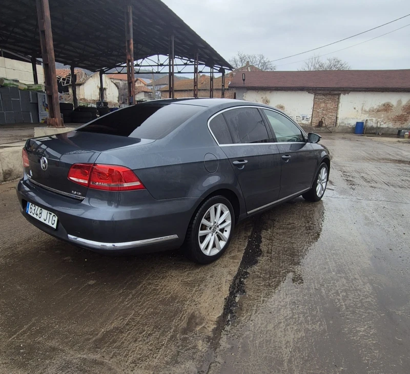 VW Passat HIGHLINE, DSG, снимка 9 - Автомобили и джипове - 53056319