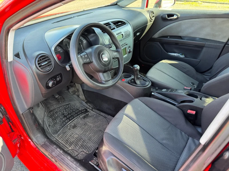 Seat Leon 1.6 LPG, снимка 6 - Автомобили и джипове - 53263593