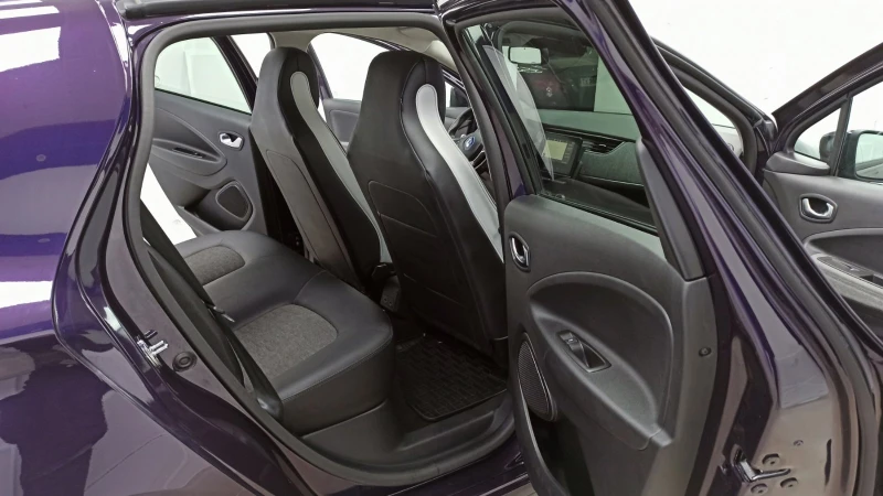 Renault Zoe 52kWh, снимка 11 - Автомобили и джипове - 53290818