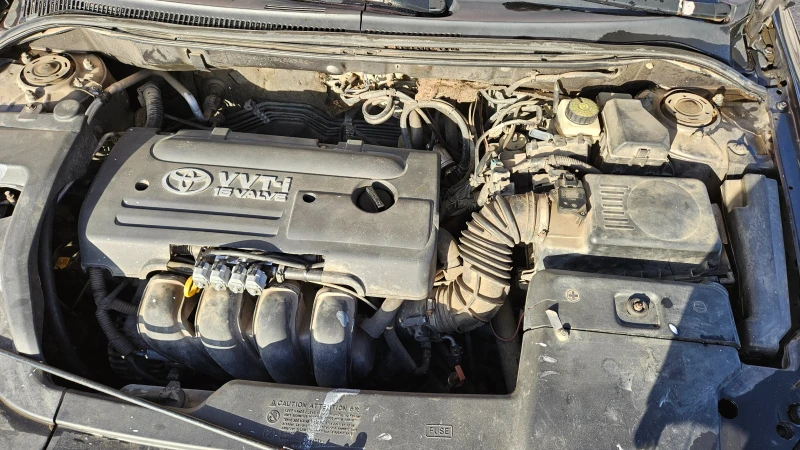 Toyota Avensis T25 1.8 Газ, климатик, снимка 9 - Автомобили и джипове - 53452374