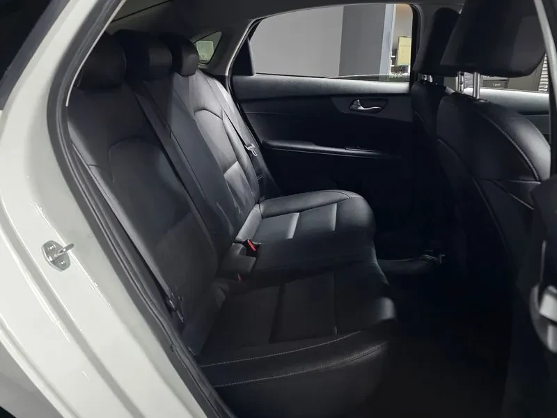 Kia K3 1.6I TRENDY | Mobile.bg � ����������� 12