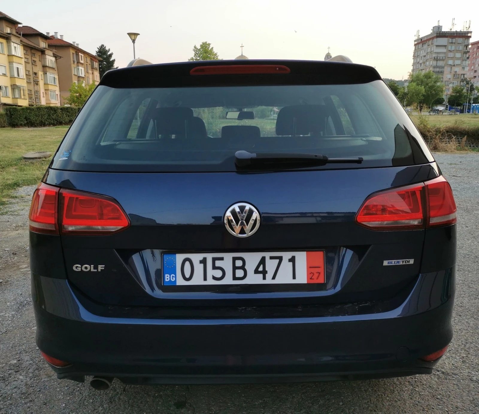 VW Golf 1.6TDI 110ps E6b - изображение 6