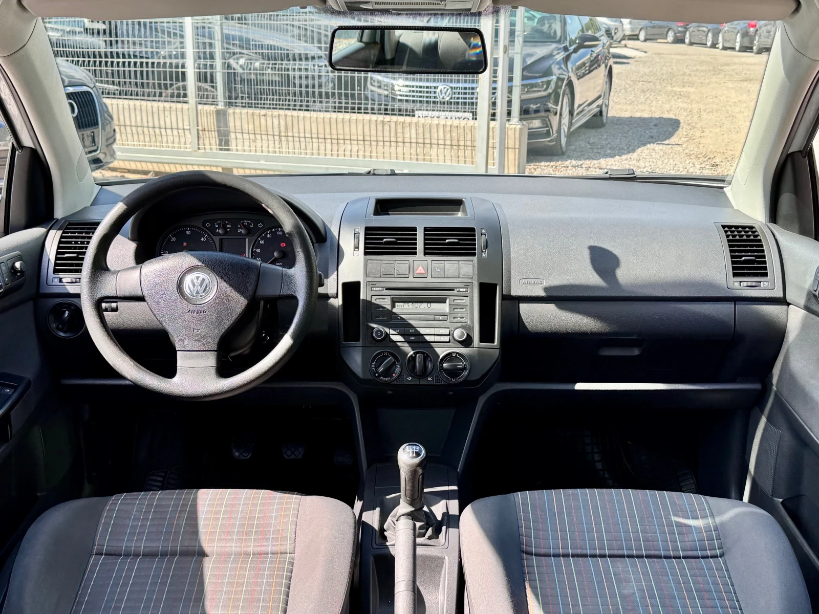 VW Polo 1.4TDI 70HP Климатик - изображение 10