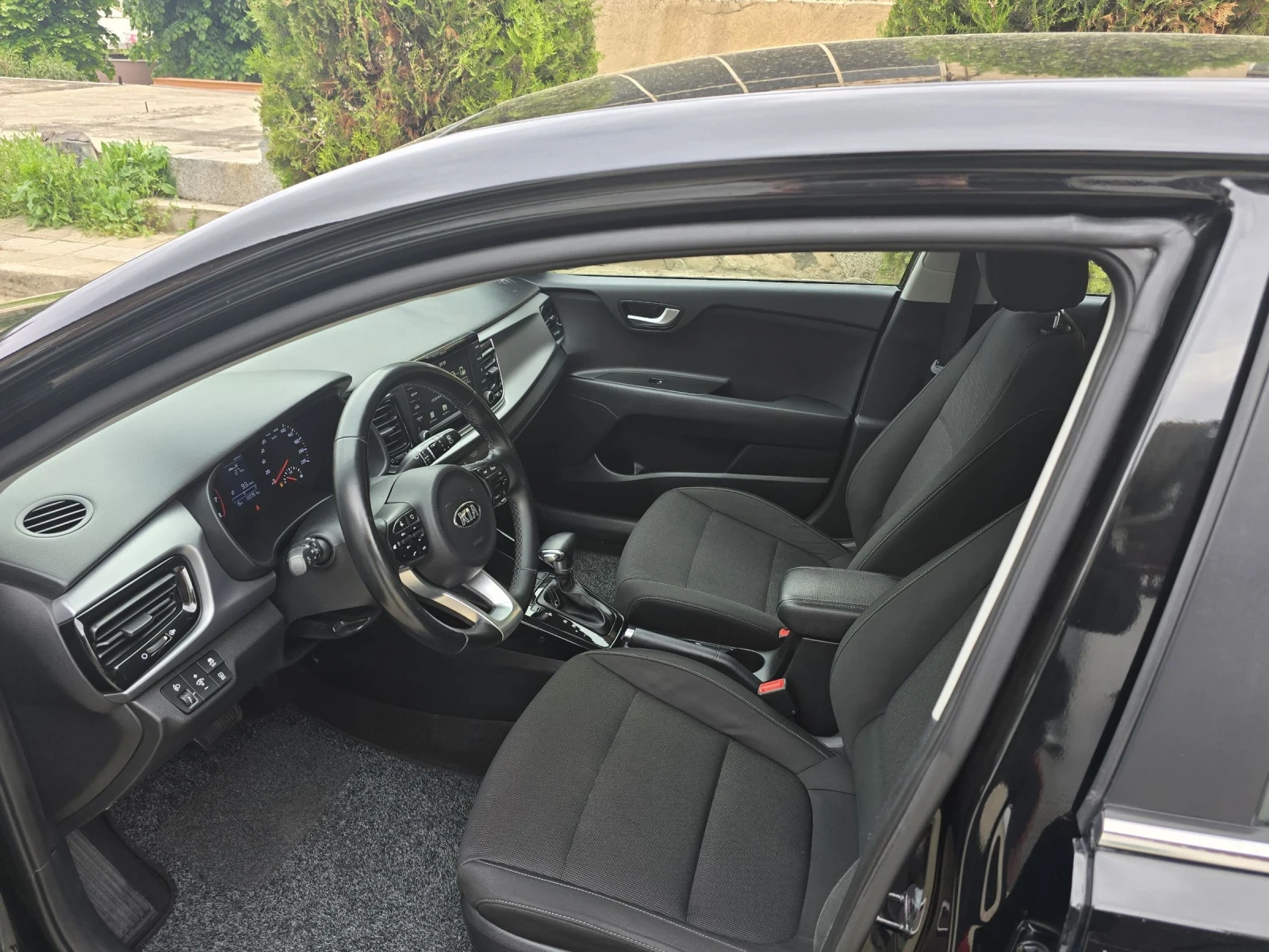 Kia Rio АВТОМАТИК - изображение 9