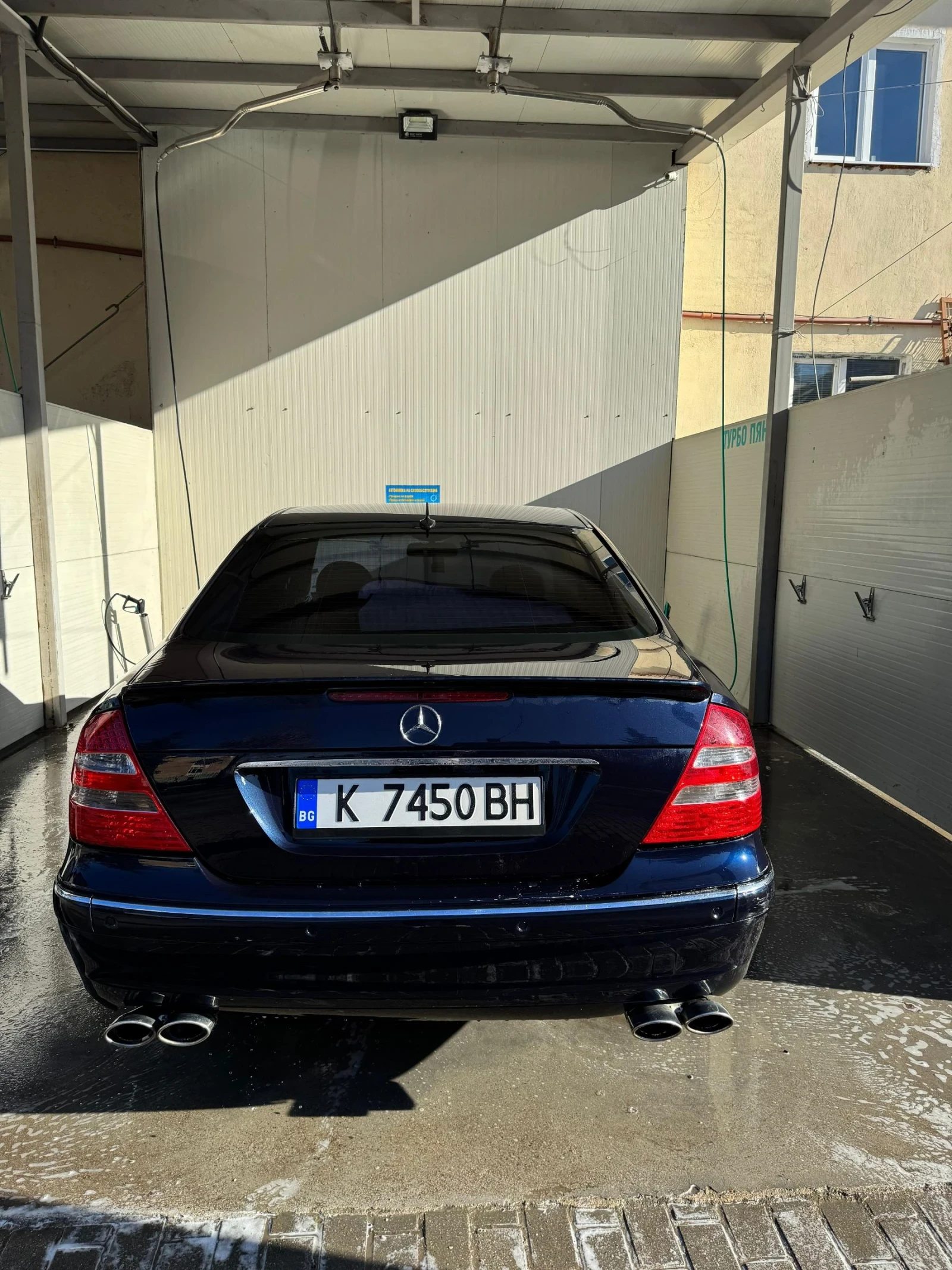 Mercedes-Benz E 240  - изображение 5