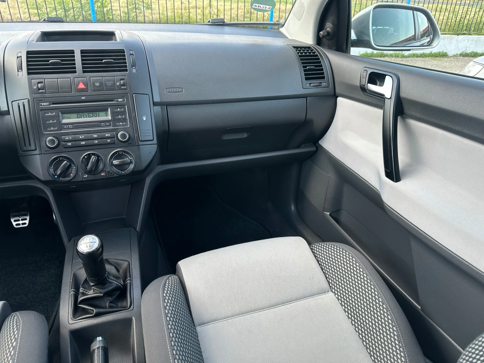 VW Polo 1.4 Cross - изображение 10