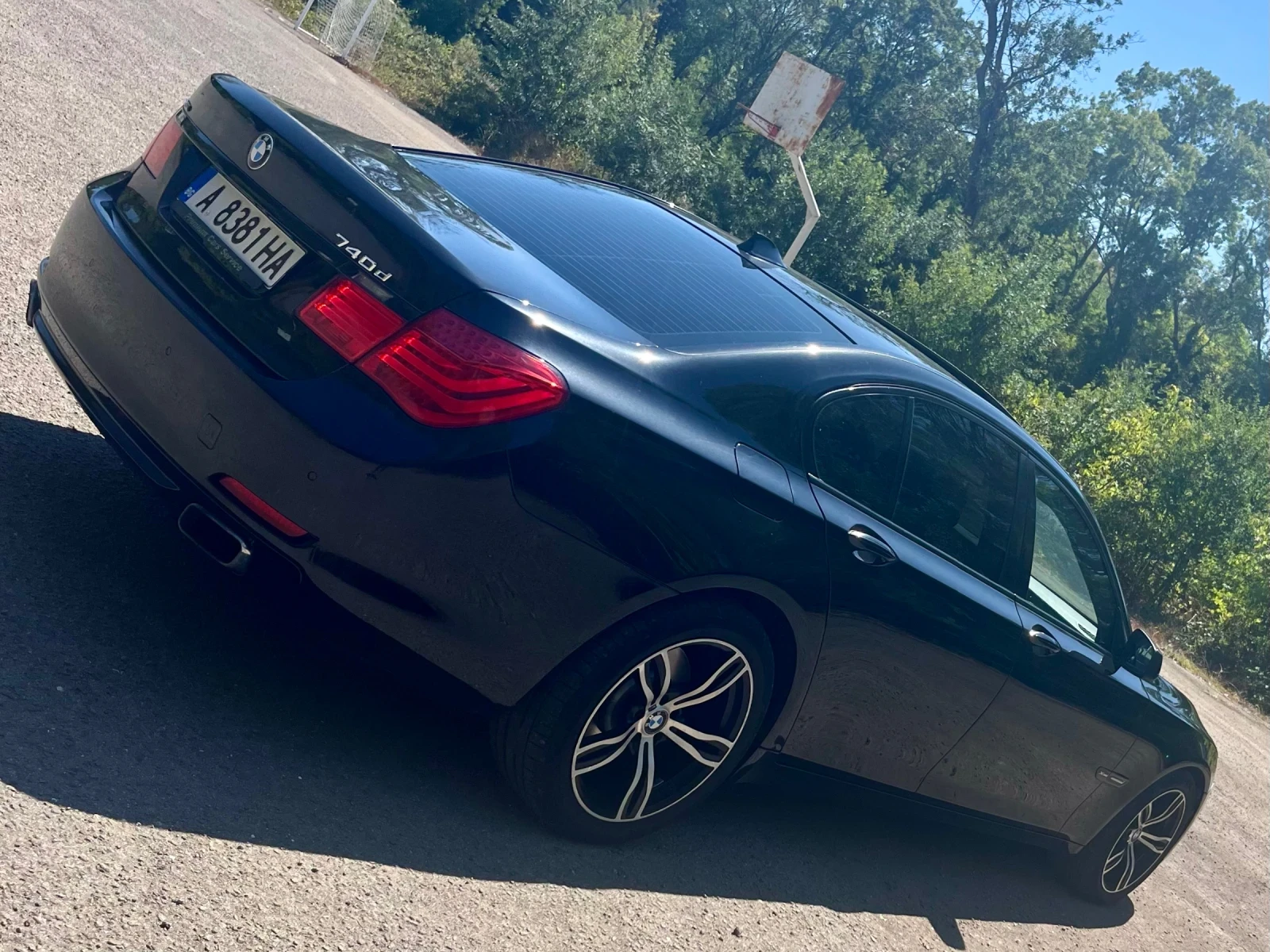 BMW 740  - изображение 4