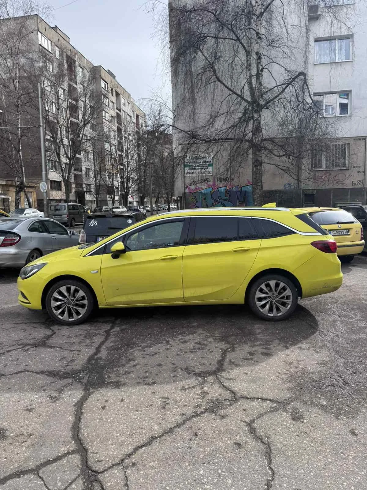 Opel Astra, снимка 11 - Автомобили и джипове - 53885692