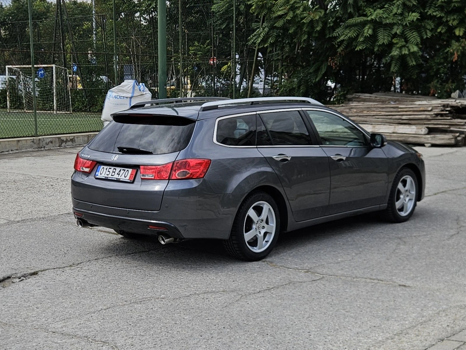 Honda Accord 2.4i-VTEC Distronic* Line Asist* Navi* Cam  - изображение 5