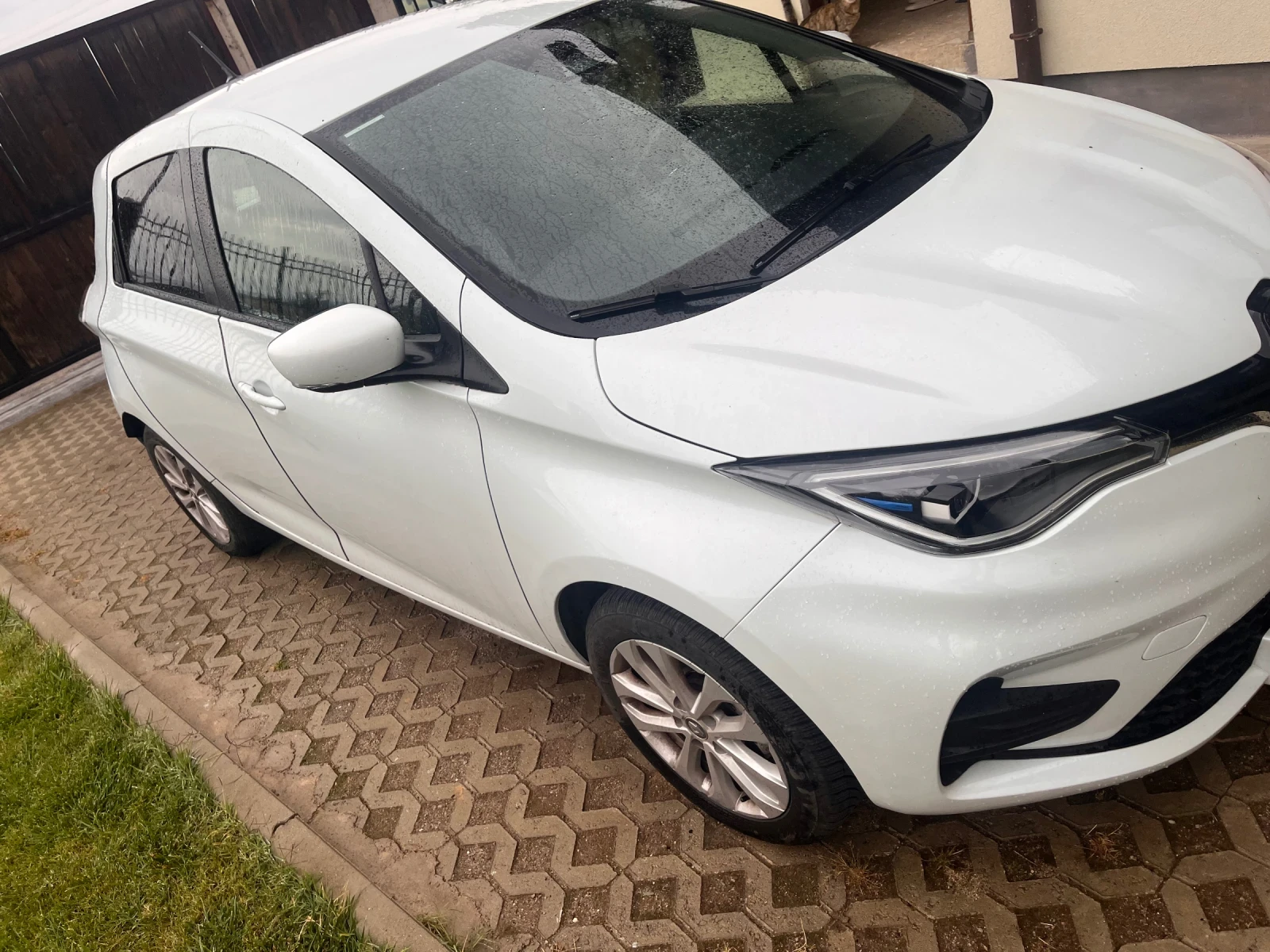 Renault Zoe ZE50 R135, 52 kWh, CCS - изображение 3