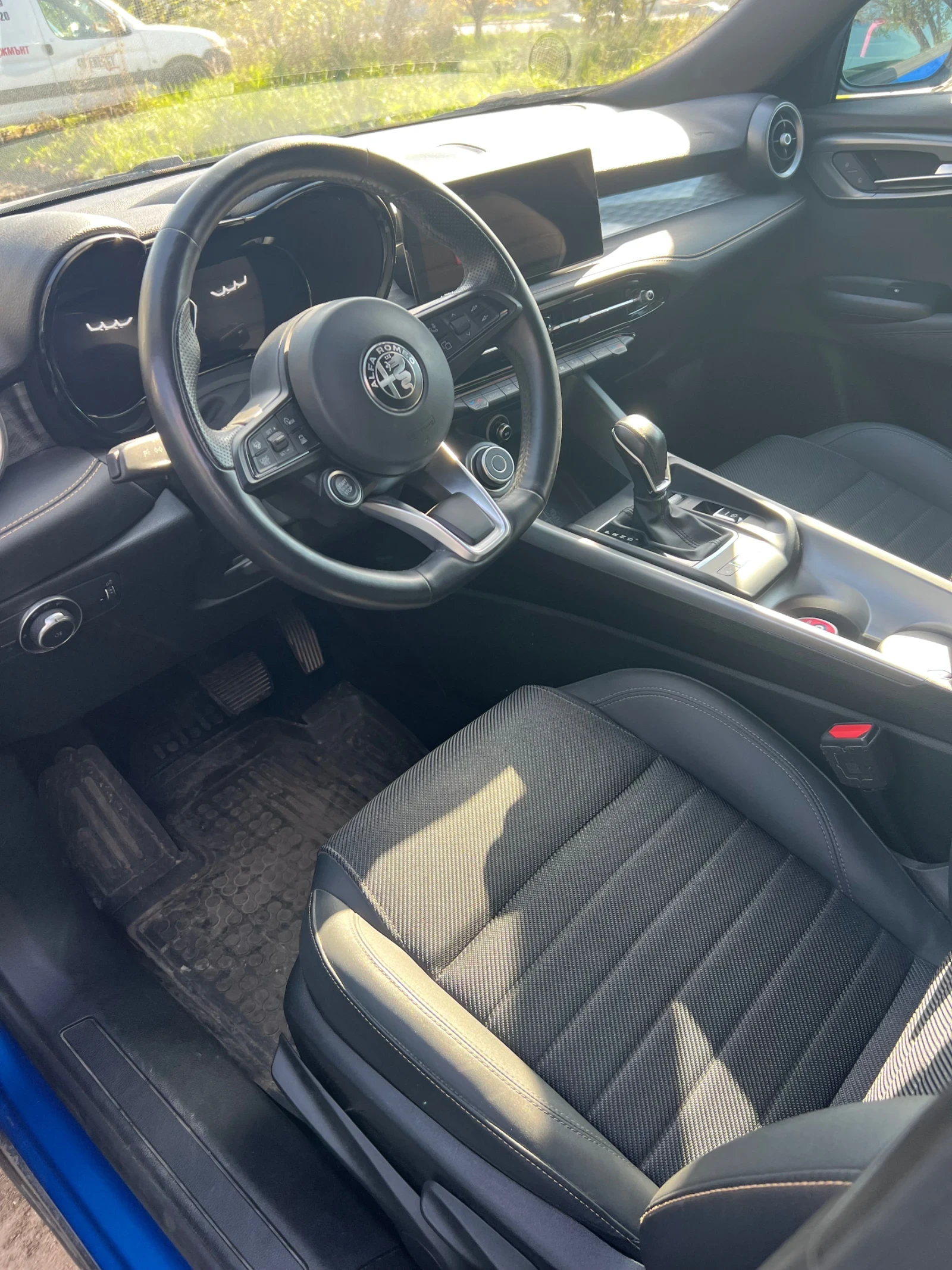 Alfa Romeo Tonale 1.5 MHEV Ti - изображение 10