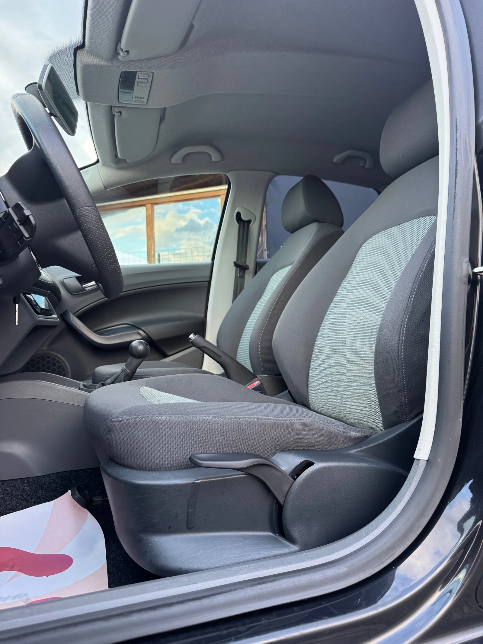 Seat Ibiza 1.4i  - изображение 8