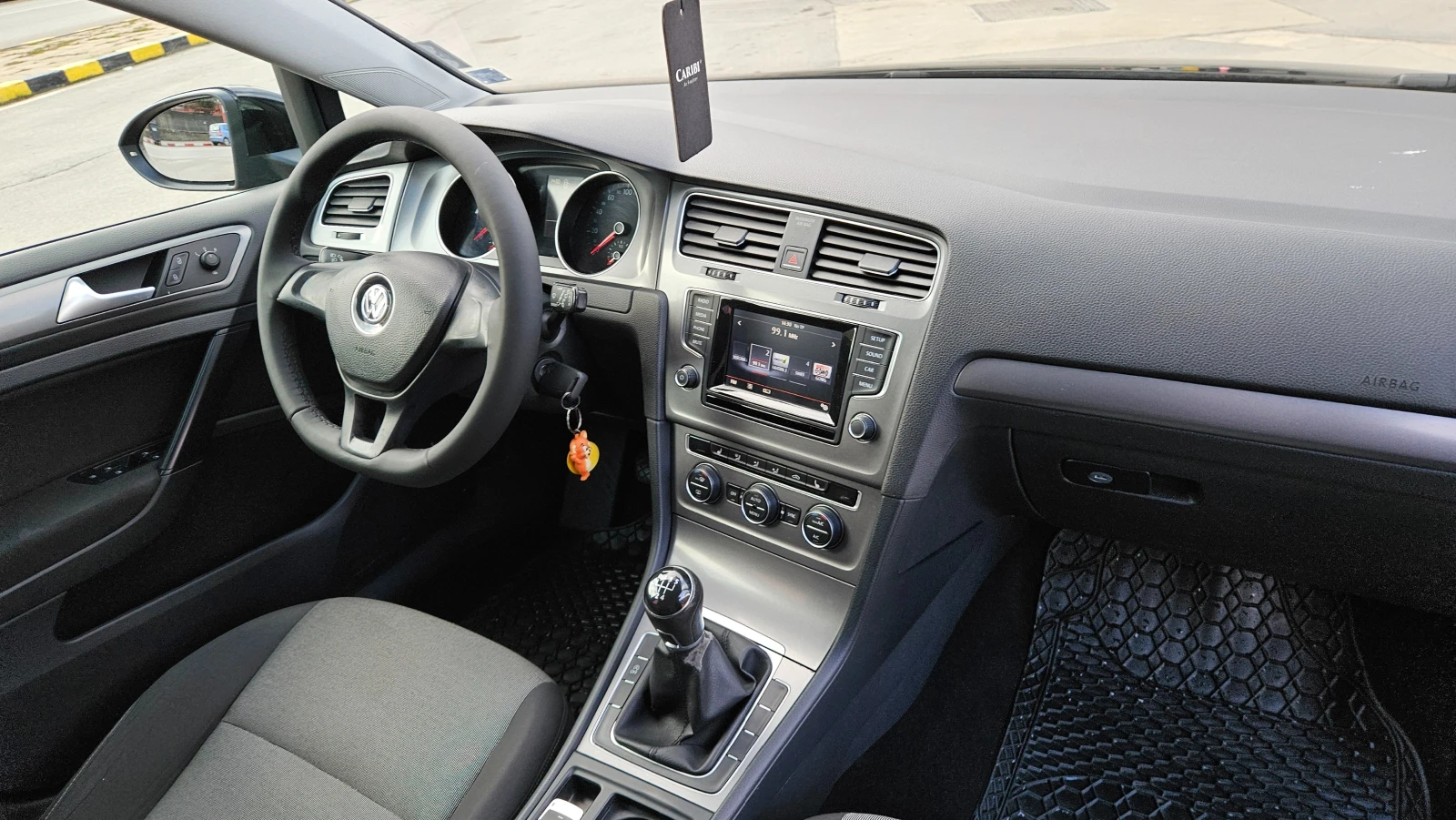 VW Golf 1.6 Tdi Navig/Klimatronik/2015g - изображение 10