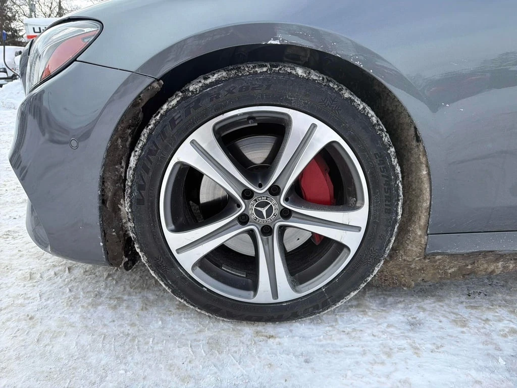 Mercedes-Benz E 300 * CARFAX * БЕЗ ПЪРВОНАЧАЛНА ВНОСКА - изображение 7