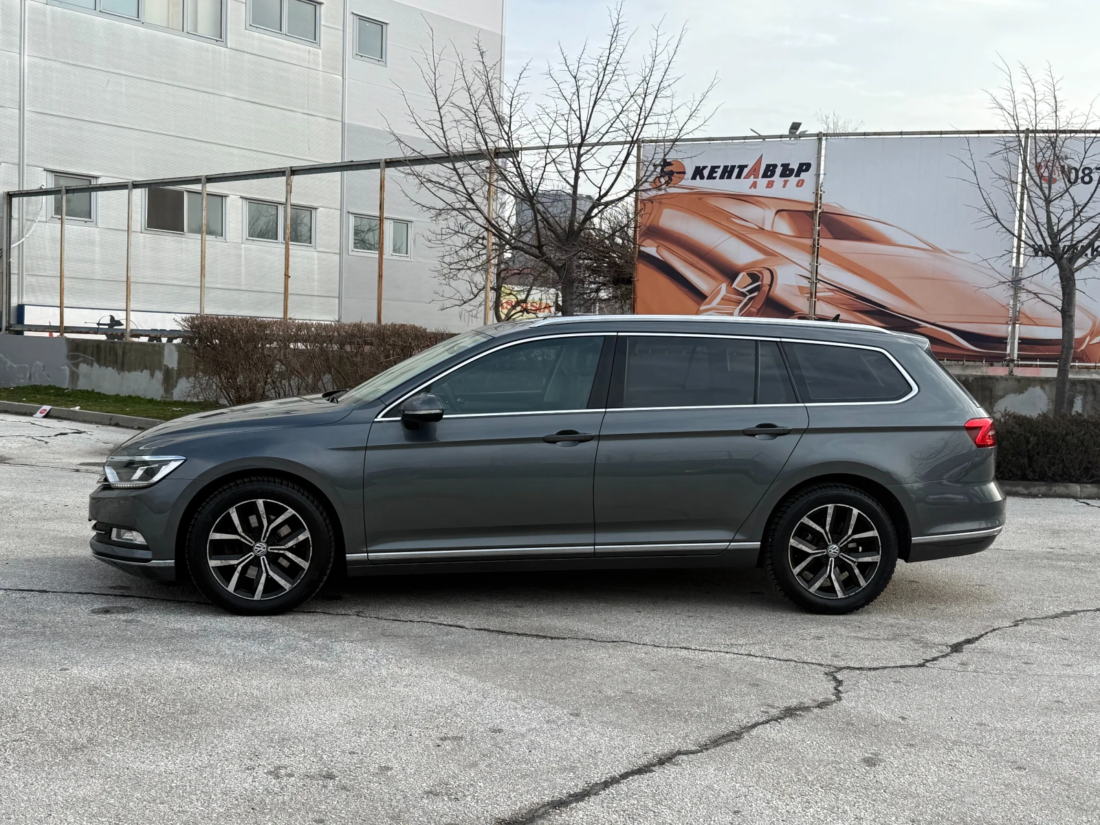 VW Passat 2.0tdi/Автомат/Digital - изображение 2