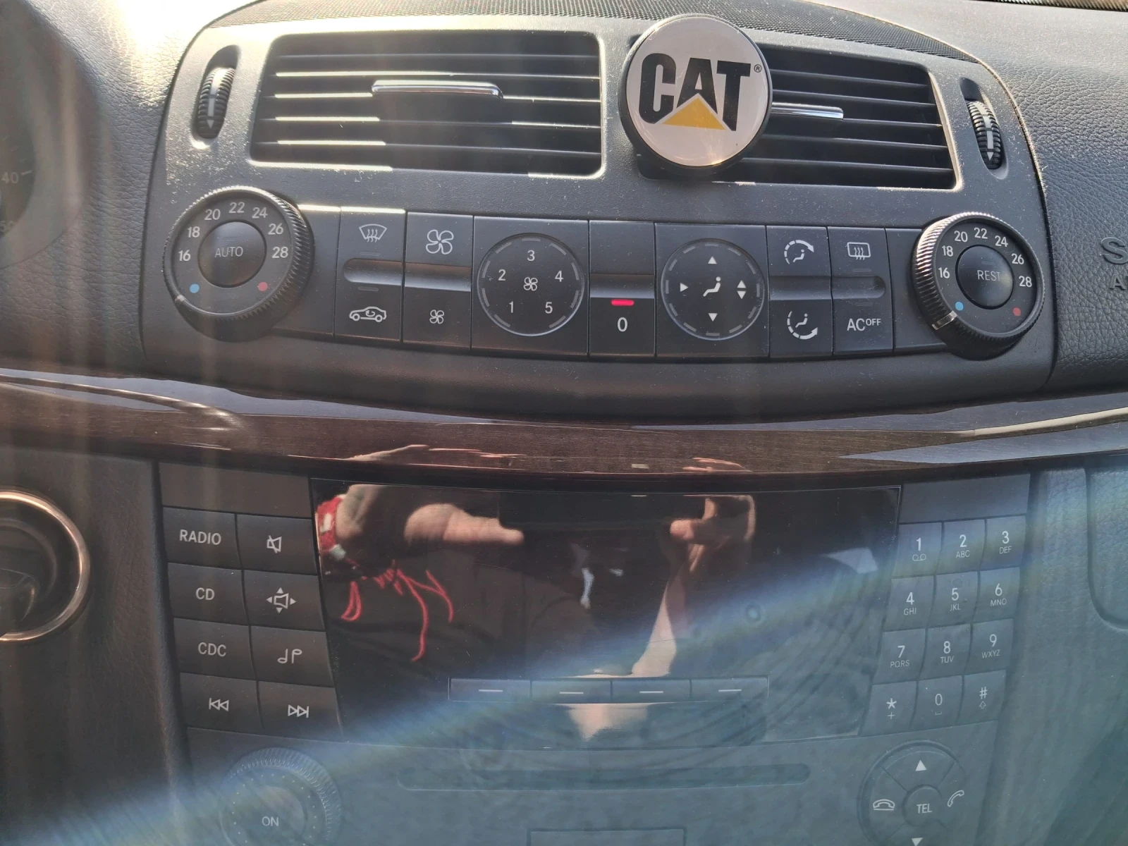 Mercedes-Benz E 220 E220 cdi , снимка 9 - Автомобили и джипове - 53826457