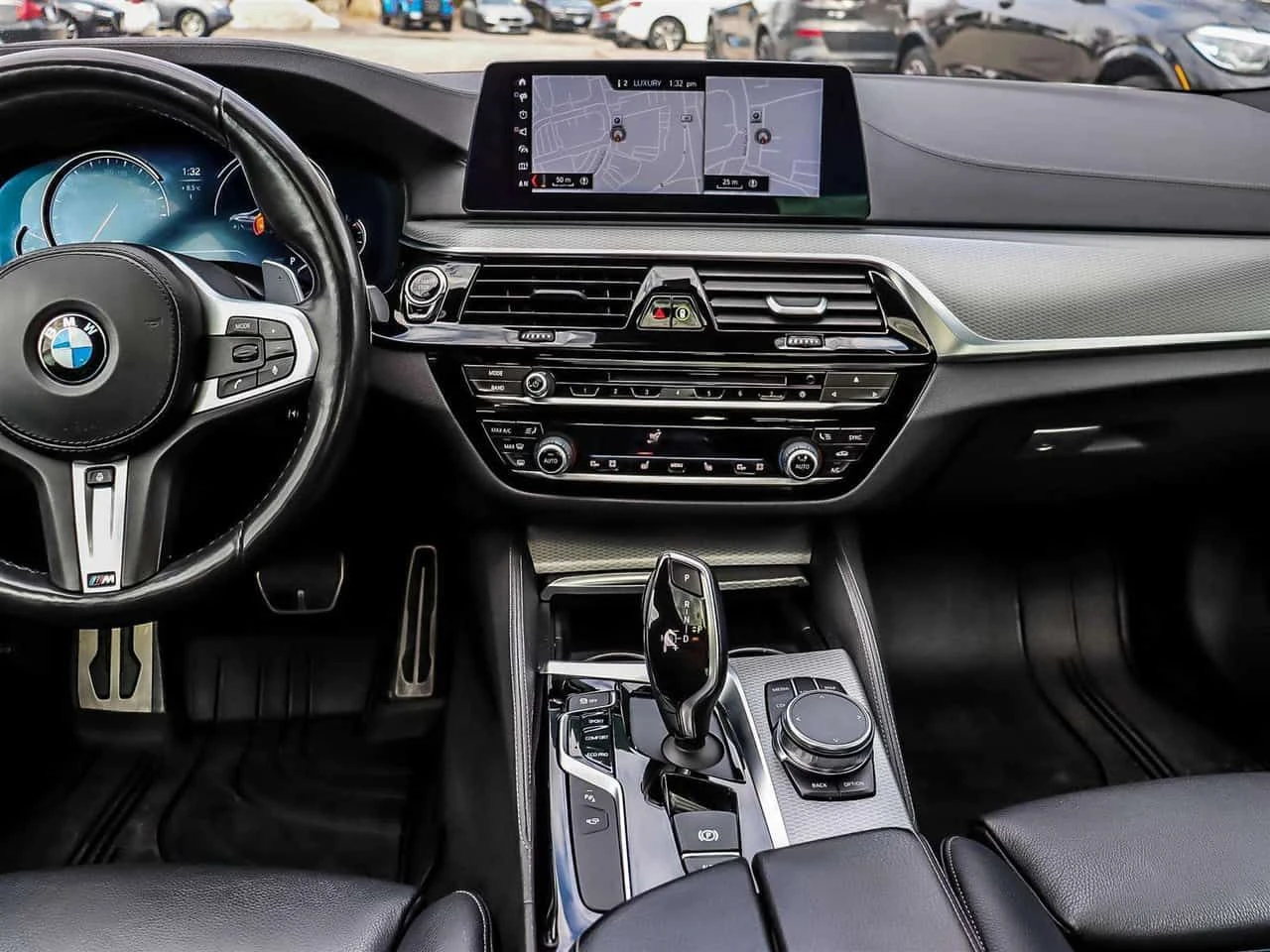 BMW 540 * xDrive* HARMAN/KARDON* 360������* ��������� ���� | Mobile.bg � ����������� 10