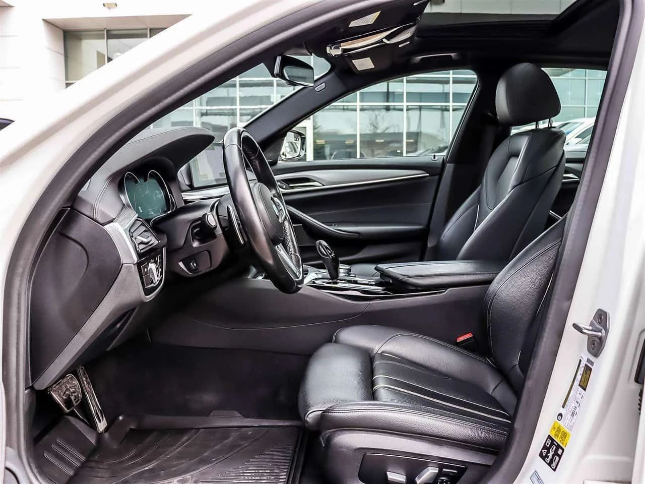 BMW 540 * xDrive* HARMAN/KARDON* 360������* ��������� ���� | Mobile.bg � ����������� 7