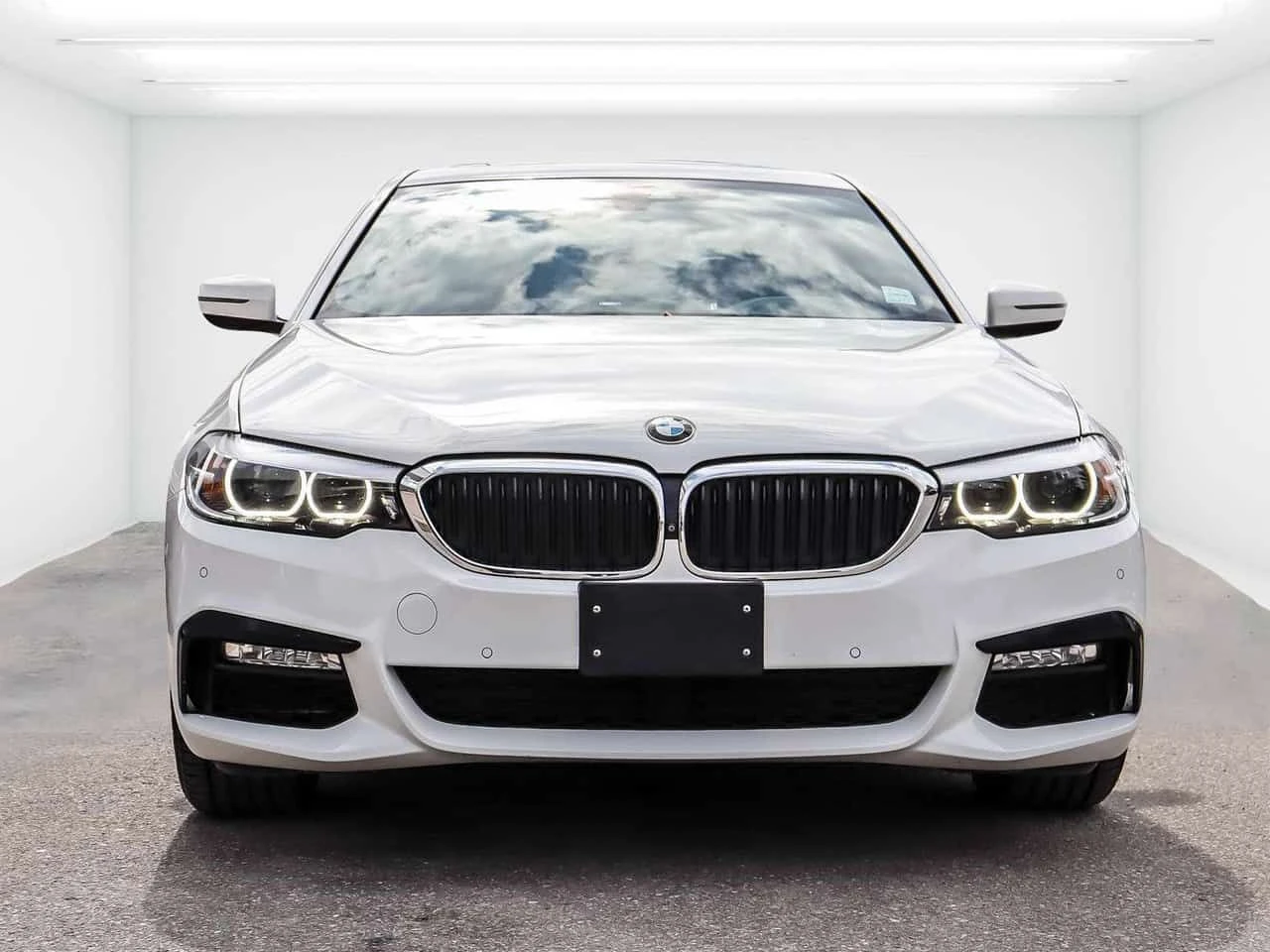 BMW 540 * xDrive* HARMAN/KARDON* 360КАМЕРИ* ФИКСИРАНА ЦЕНА