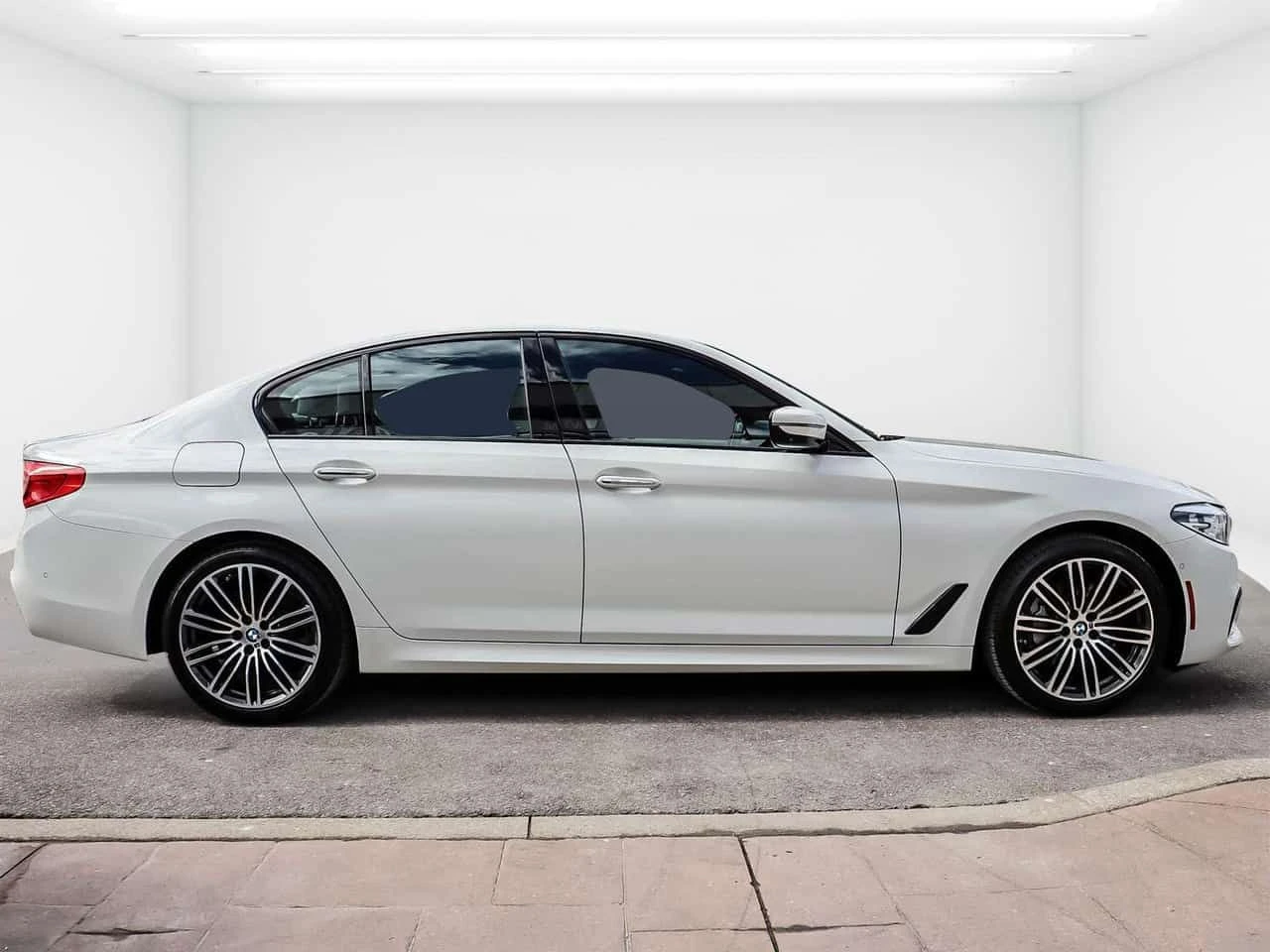 BMW 540 * xDrive* HARMAN/KARDON* 360������* ��������� ���� | Mobile.bg � ����������� 2