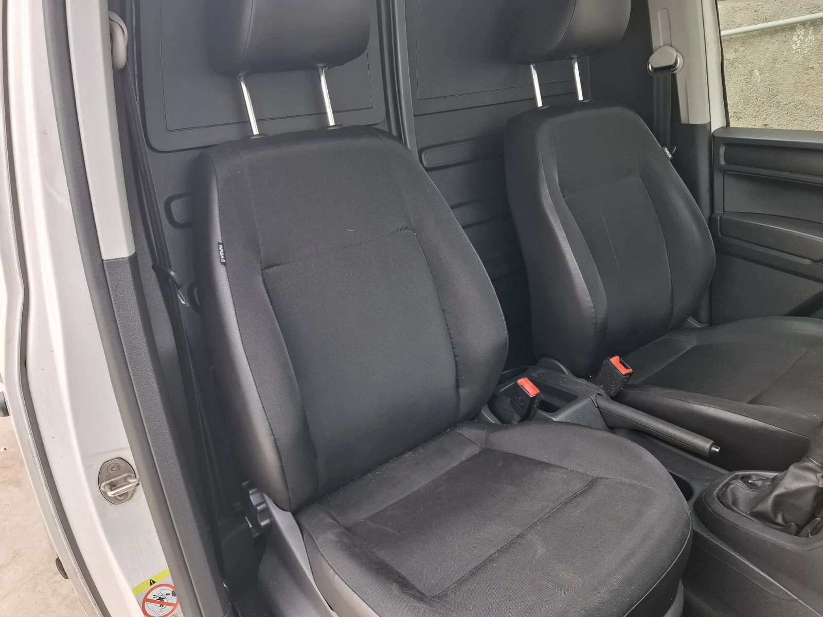 VW Caddy                                                   , снимка 9 - Автомобили и джипове - 54112080