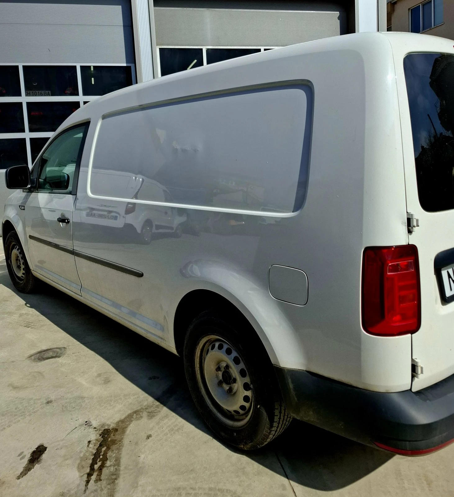 VW Caddy                                                   , снимка 4 - Автомобили и джипове - 54112080