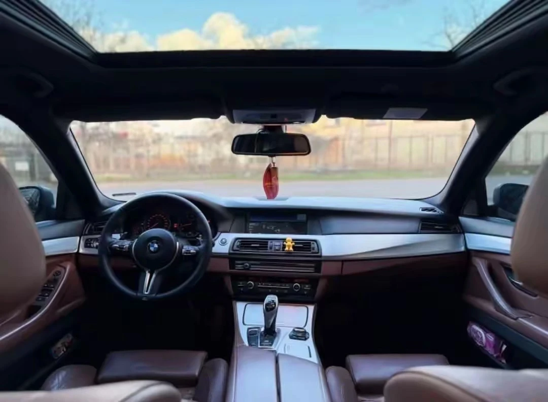 BMW 530 M5 ПАКЕТ//Luxury edition//КАСКО 1 год., снимка 9 - Автомобили и джипове - 54259536