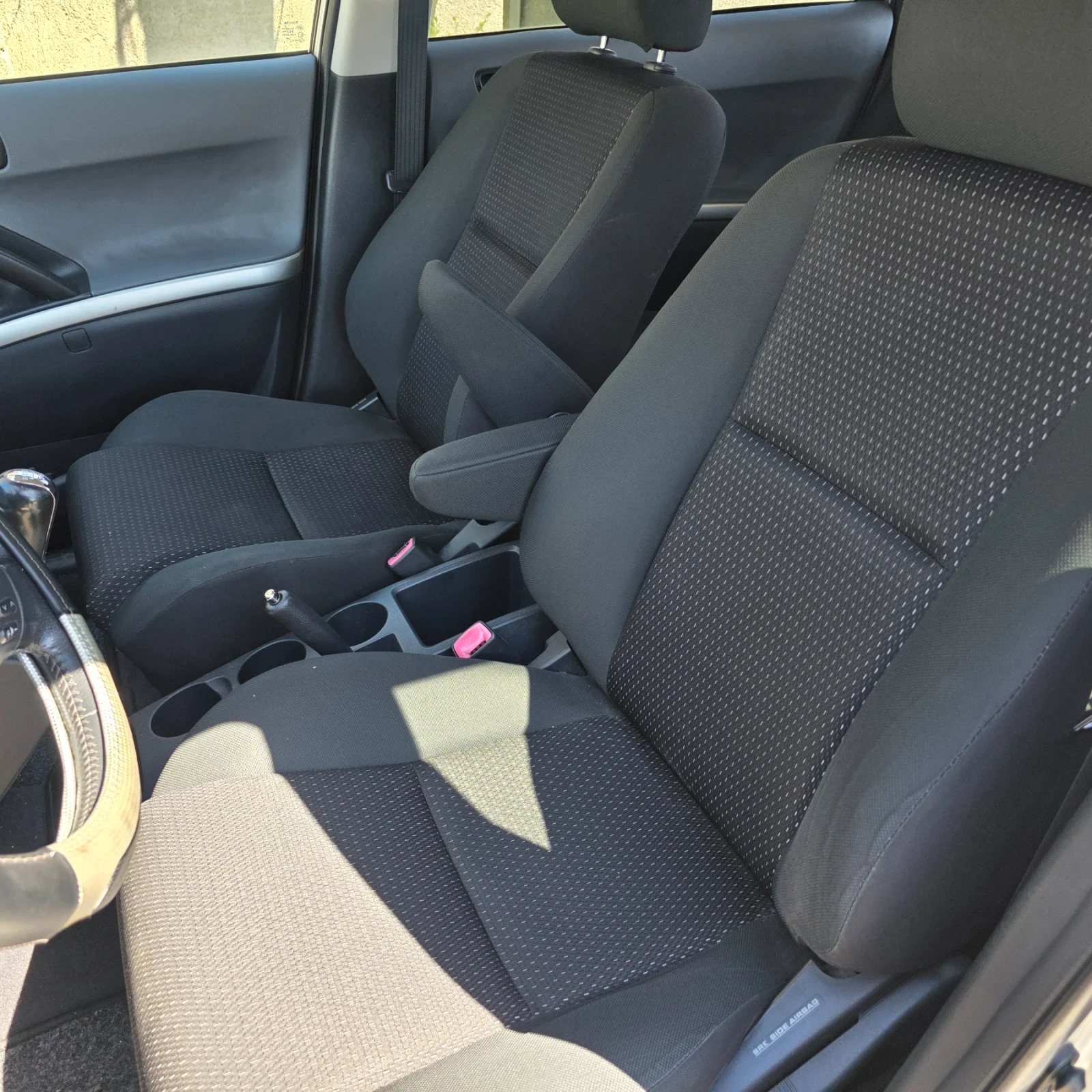 Toyota Corolla verso 2.2 | Mobile.bg � ����������� 9