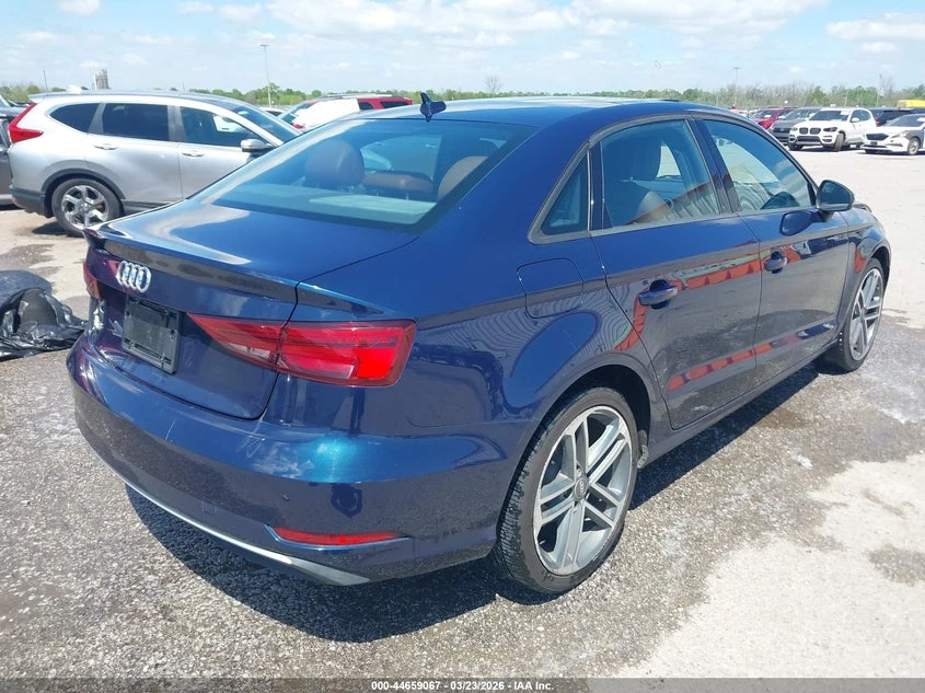 Audi A3 2.0l 2.0T Premium, снимка 4 - Автомобили и джипове - 54369855