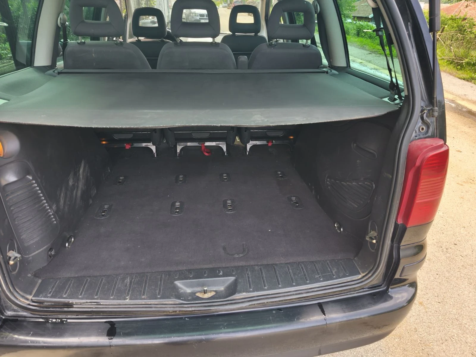 Seat Alhambra, снимка 14 - Автомобили и джипове - 54671237