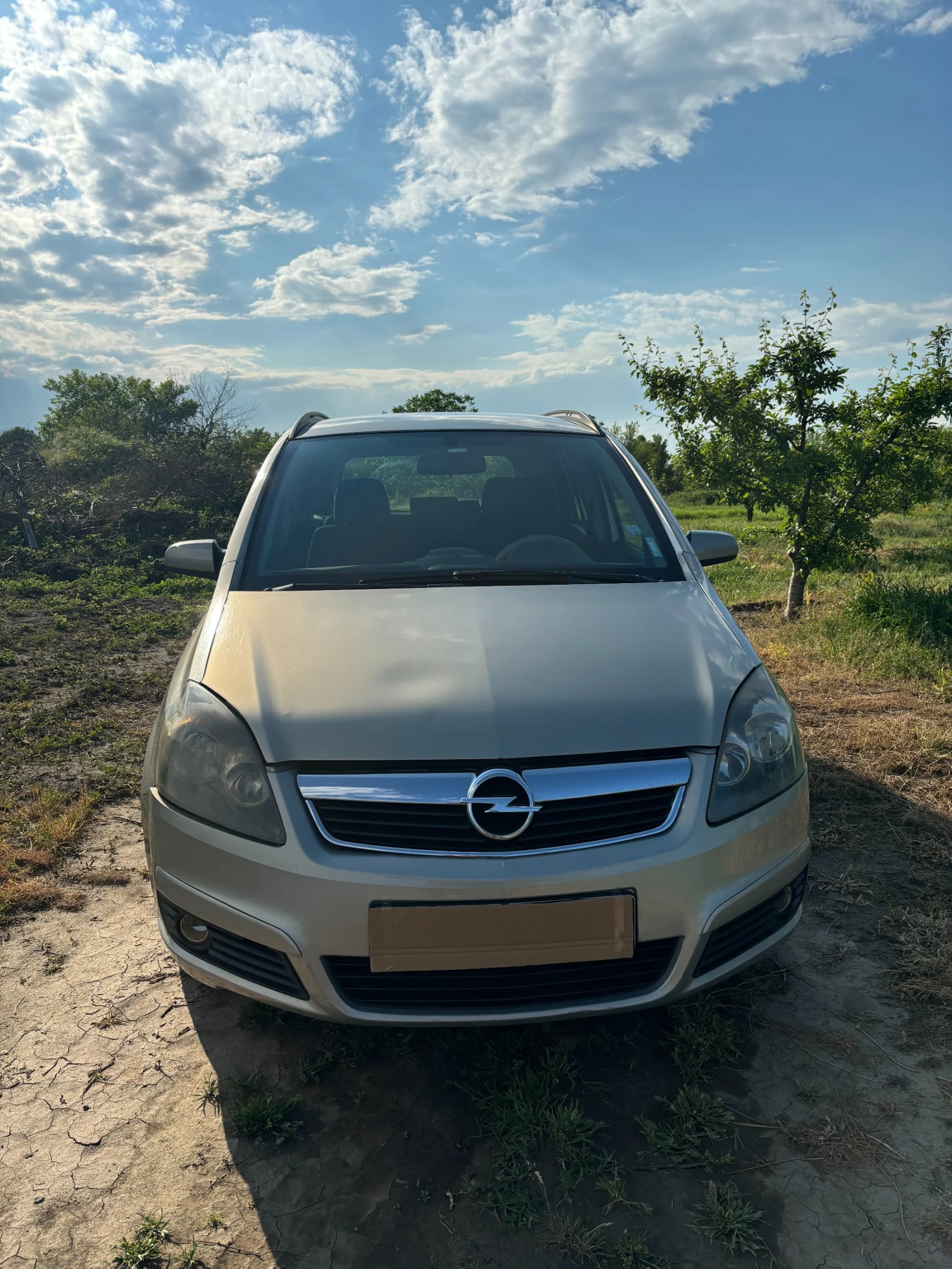 Opel Zafira 1.9 TDCI