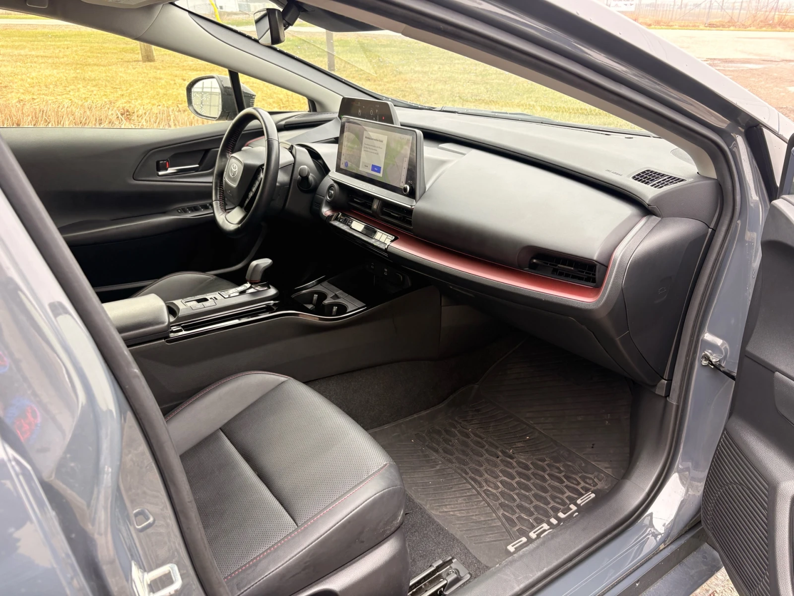 Toyota Prius Prime XSE FWD, снимка 13 - Автомобили и джипове - 55165726