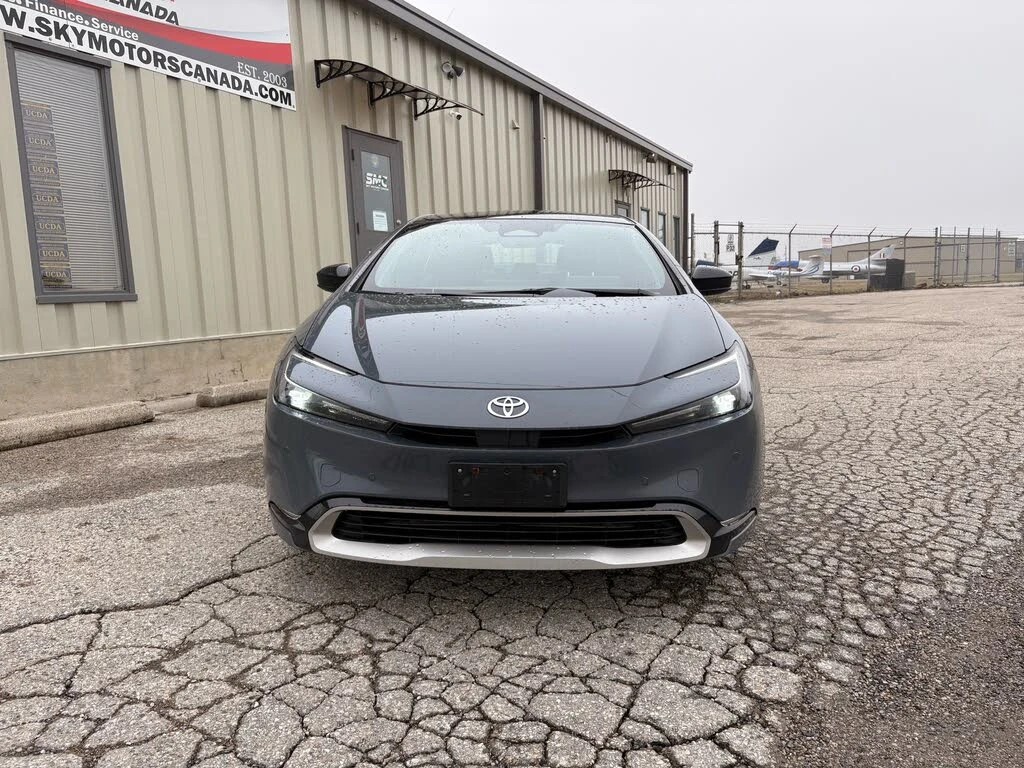 Toyota Prius Prime XSE FWD, снимка 2 - Автомобили и джипове - 55165726