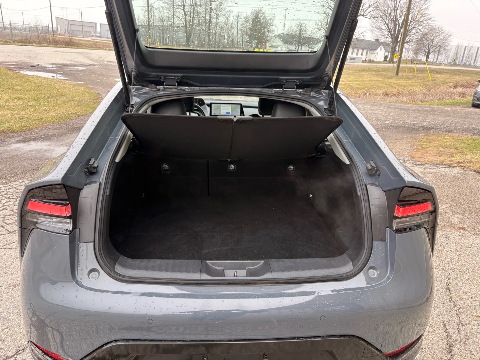 Toyota Prius Prime XSE FWD, снимка 15 - Автомобили и джипове - 55165726