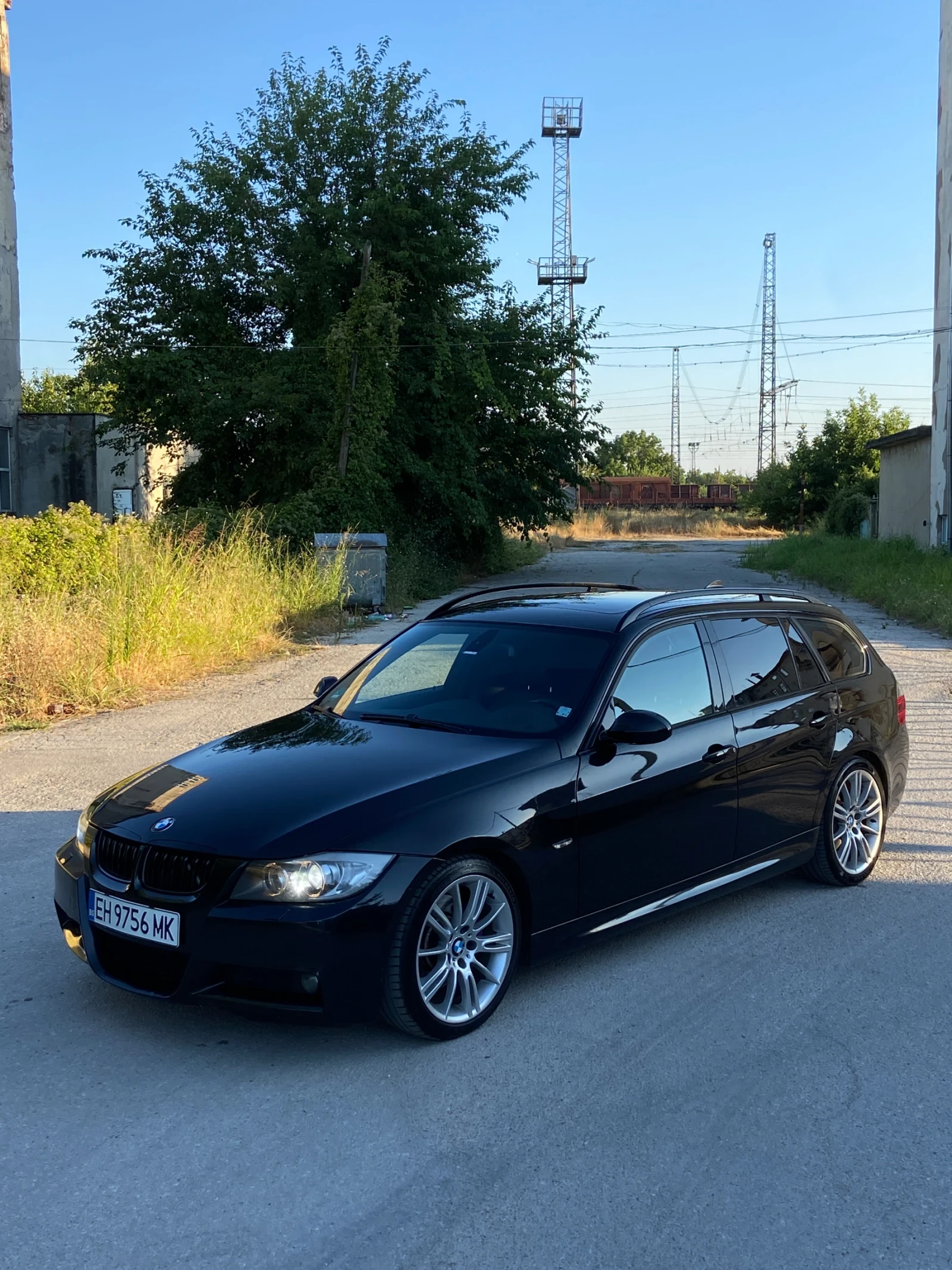 BMW 330 FULL екстри, снимка 3 - Автомобили и джипове - 55968455