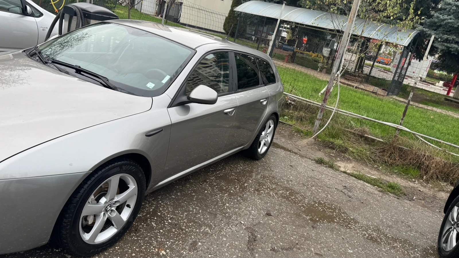 Alfa Romeo 159 sportwagon 1.9 JTDM 8V, снимка 8 - Автомобили и джипове - 56071915
