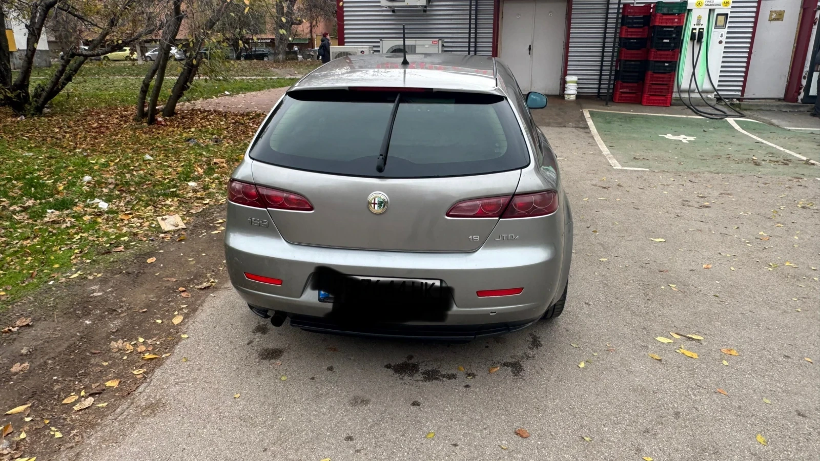 Alfa Romeo 159 sportwagon 1.9 JTDM 8V, снимка 4 - Автомобили и джипове - 56071915
