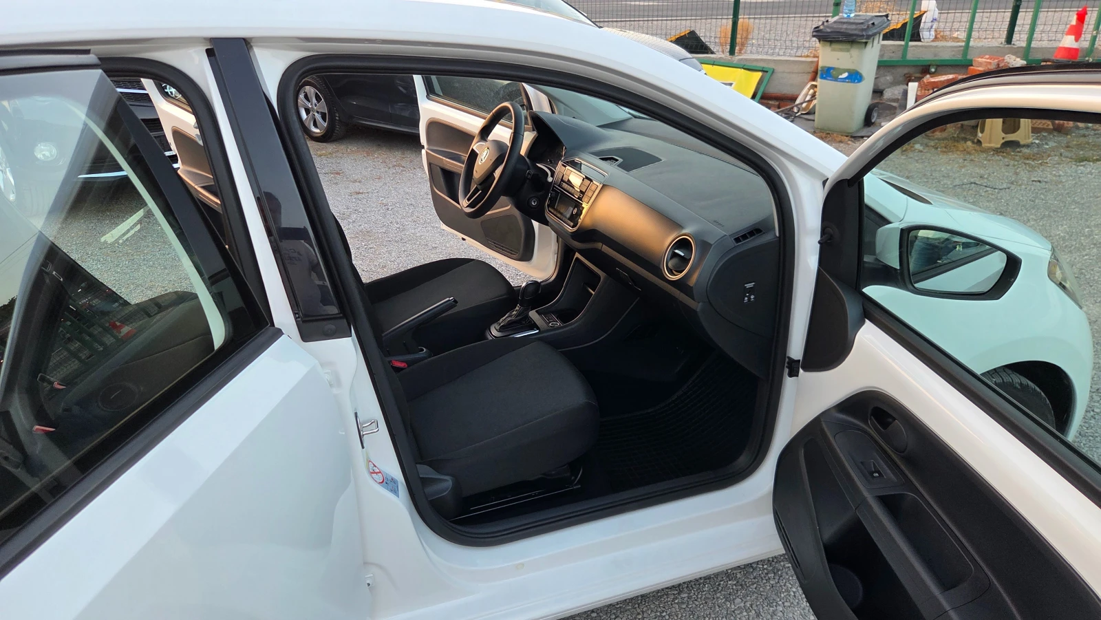 Skoda Citigo e-iV 36.8 kWh, снимка 12 - Автомобили и джипове - 56414122