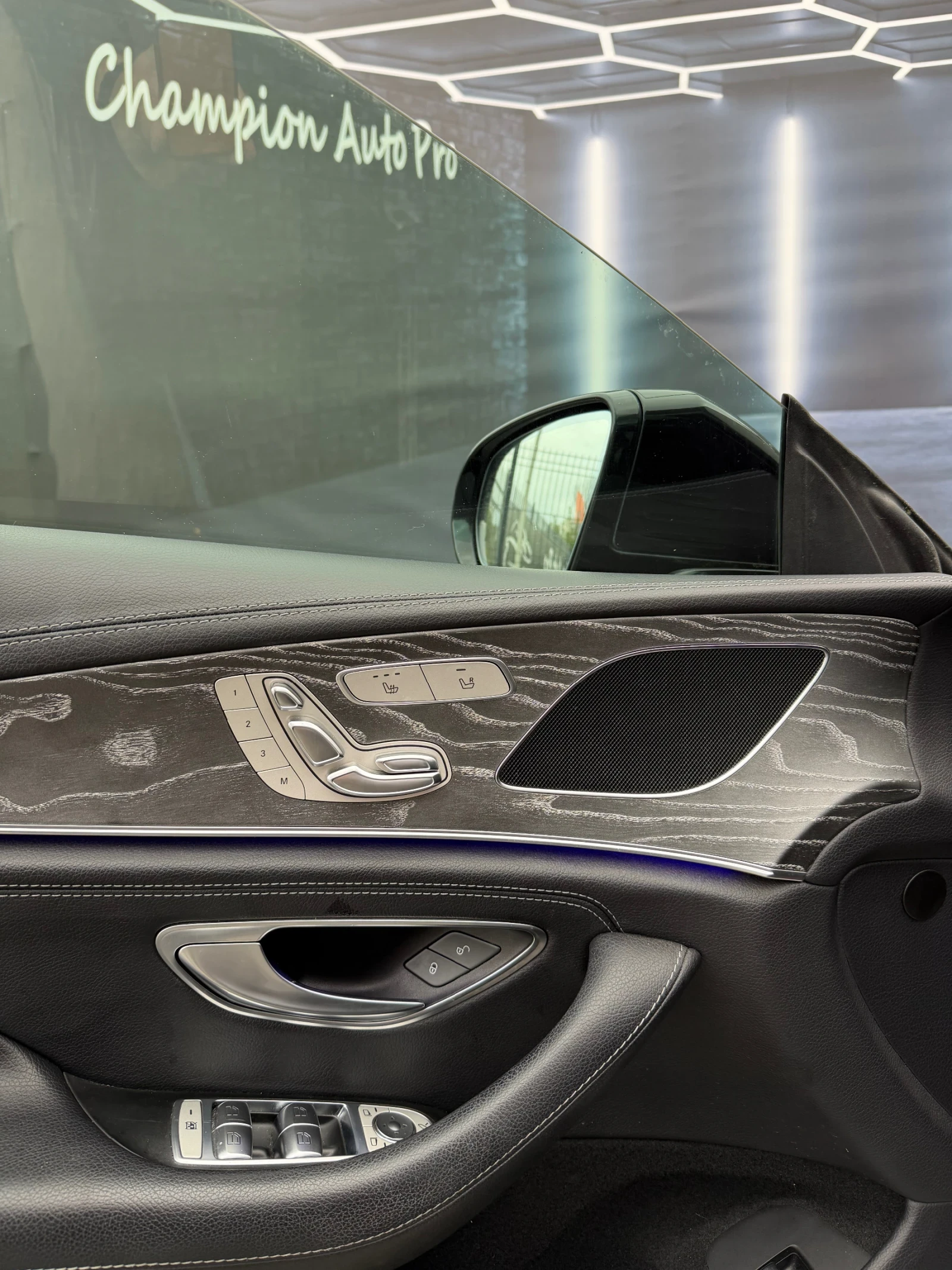 Mercedes-Benz CLS 350 AMG  4Matic-111 000km | Mobile.bg � ����������� 9