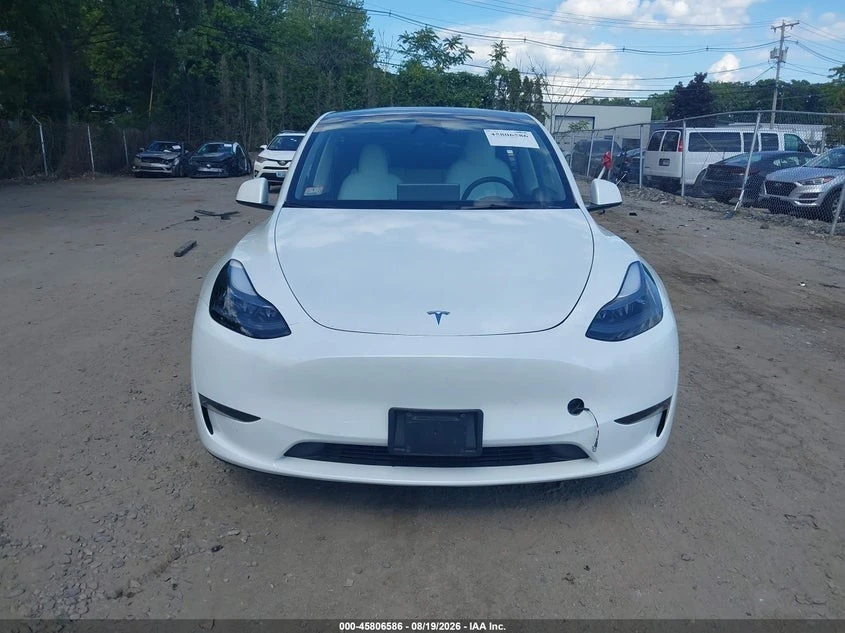 Tesla Model Y LONG RANGE DUAL MOTOR ALL-WHEEL DRIVE