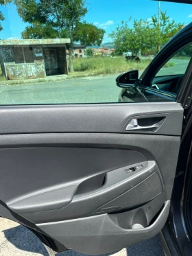Hyundai Tucson Premium 4x4, снимка 16