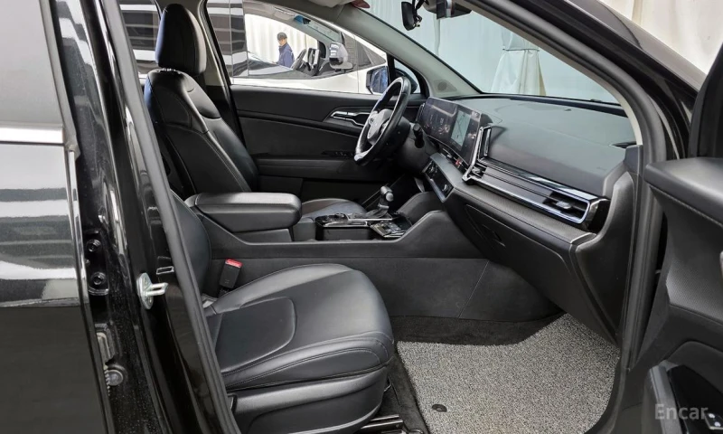 Kia Sportage, снимка 11 - Автомобили и джипове - 52800912