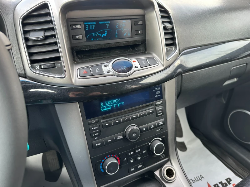 Chevrolet Captiva Автомат/Кожа/7места, снимка 13 - Автомобили и джипове - 52875557