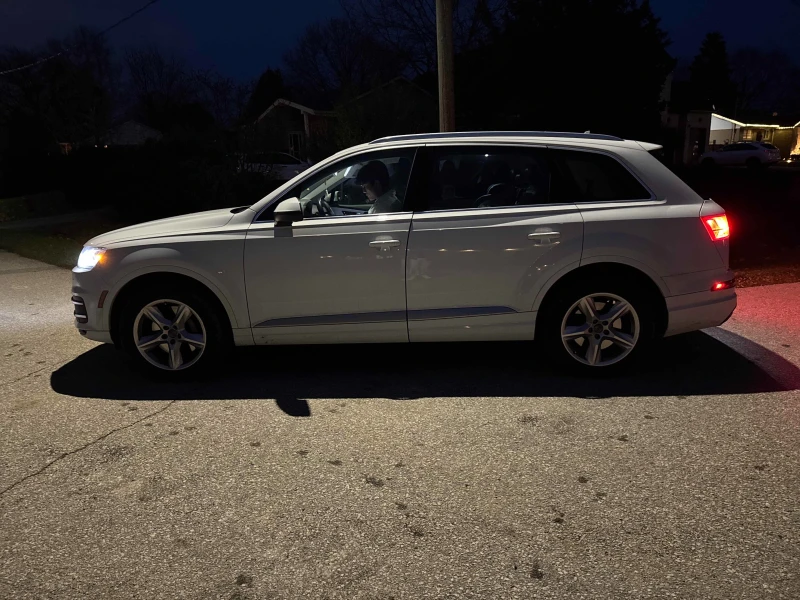 Audi Q7 * Komfort* QUATTRO* CARFAX* , снимка 3 - Автомобили и джипове - 53102065