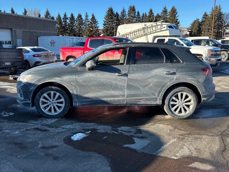 Audi Q3 * Komfort * CARFAX * ЦЕНА ДО БГ, снимка 2 - Автомобили и джипове - 53473178