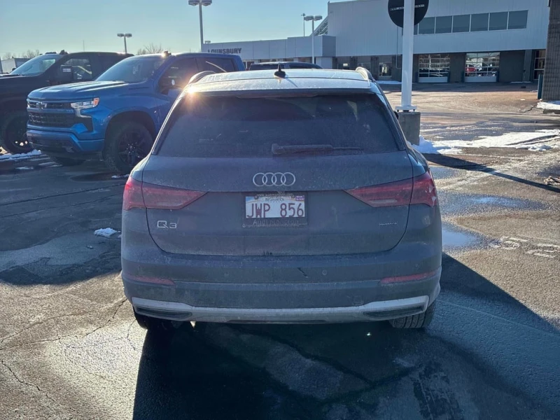 Audi Q3 * Komfort * CARFAX * ЦЕНА ДО БГ, снимка 4 - Автомобили и джипове - 53473178