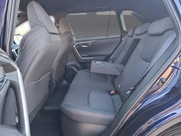 Toyota Rav4 2.5 4×4 Plug-in Hybrid Teamplayer = NEW = Гар - изображение 9